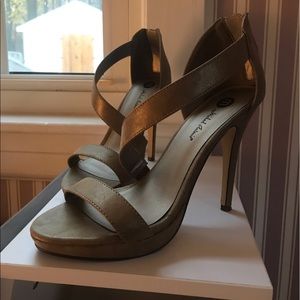 Gold/tan suede heels size 8